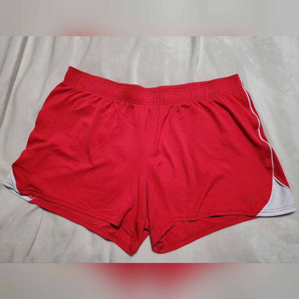 4 Pairs of C9 Champion shorts - Picture 7 of 11
